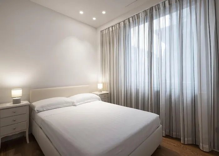 Fifty Eight Duomo Two Bedrooms Milano
